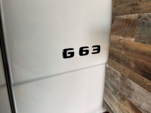 Used 2018 Mercedes-Benz G 63 AMG 4MATIC image 24