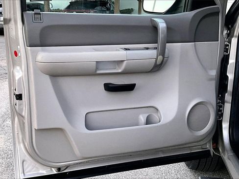 Used 2009 GMC Sierra 1500 W/T image 19