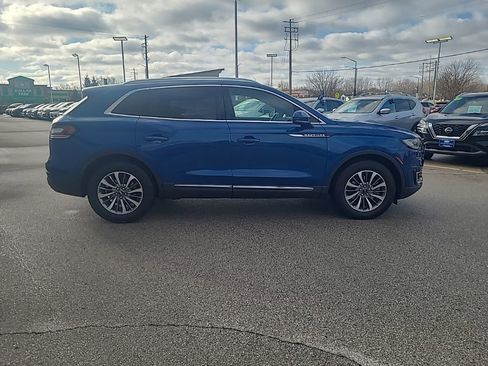 Used 2020 Lincoln Nautilus Standard w/ Equipment Group 101A image 5