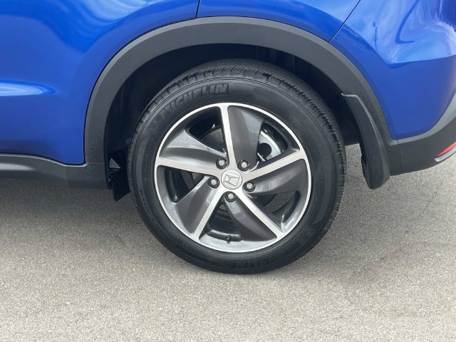 Used 2022 Honda HR-V EX image 11