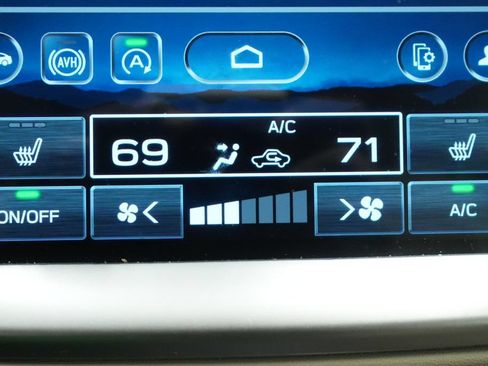 Used 2024 Subaru Outback Limited AWD/4WD image 35