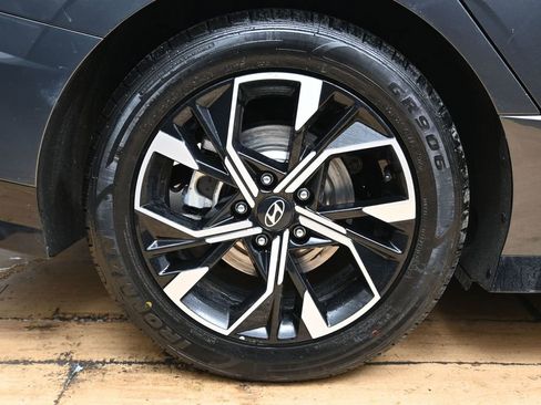 Used 2025 Hyundai Sonata SEL image 12