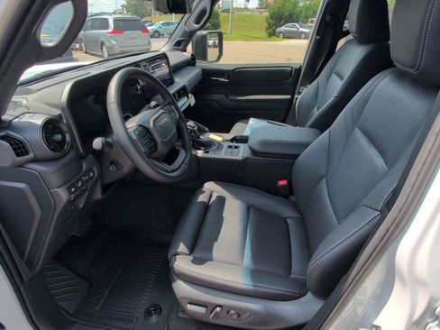 Used 2027 Toyota Land Cruiser w/ Premium Package AWD/4WD image 19
