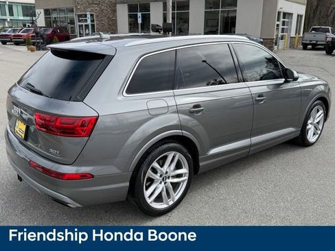 Used 2017 Audi Q7 3.0T Prestige AWD/4WD image 5