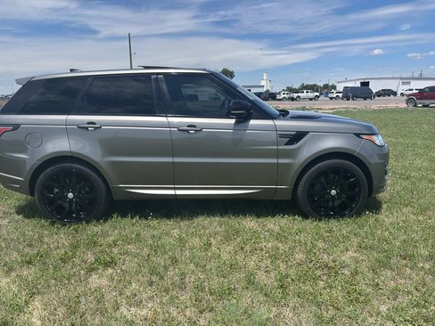 Used 2017 Land Rover Range Rover Sport Autobiography AWD/4WD image 12