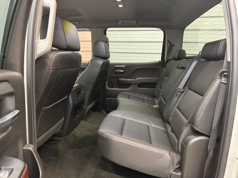 Used 2018 GMC Sierra 2500 SLT w/ Snow Plow Prep Package image 17