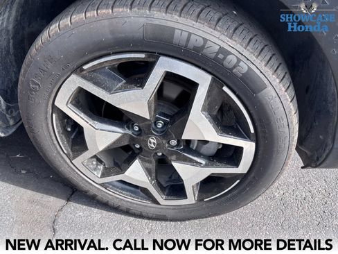 Used 2023 Hyundai Santa Cruz Limited AWD/4WD image 7