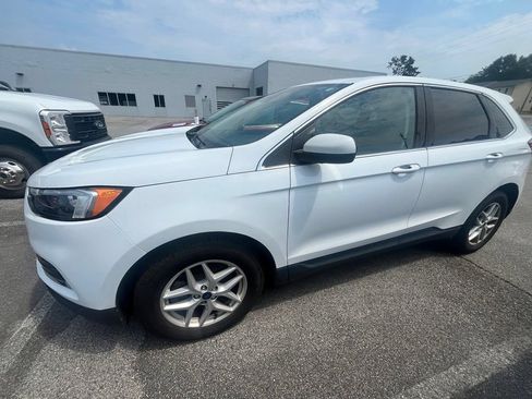 Used 2022 Ford Edge SEL AWD/4WD image 1