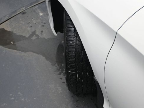 Used 2014 Honda Accord EX-L image 5