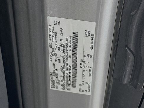 Used 2017 Ford Transit 350 XLT image 30