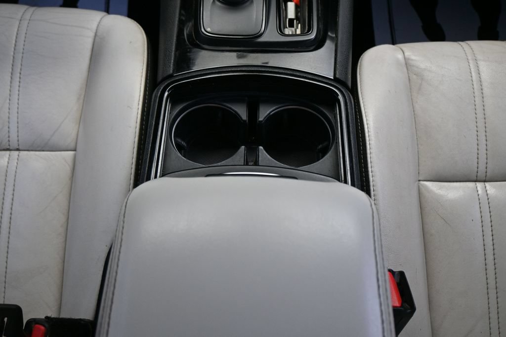 Used 2019 Chrysler 300 S RWD image 19