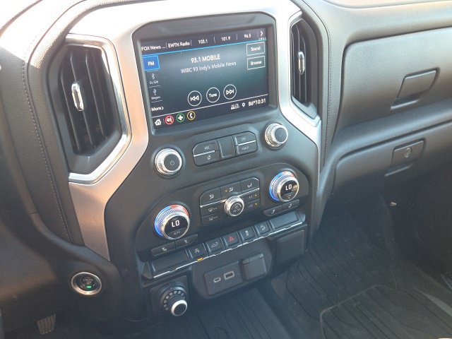 Used 2021 GMC Sierra 1500 Elevation w/ LPO, Elevation Black Package AWD/4WD image 11