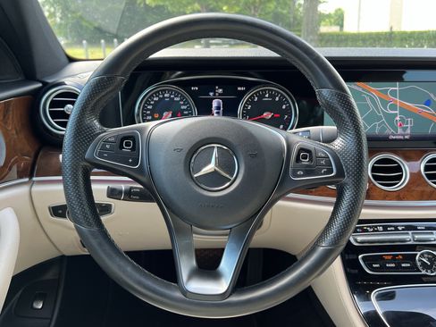 Certified 2017 Mercedes-Benz E 300 image 18