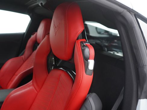 Used 2023 Chevrolet Corvette Stingray Preferred Cpe w/ Z51 Performance Package image 26