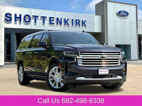 Used 2022 Chevrolet Suburban High Country AWD/4WD image 1