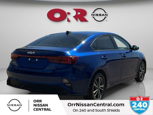 Used 2024 Kia Forte LXS w/ LXS Technology Package image 5