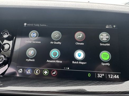 Used 2022 Buick Envision Essence w/ Safety Package image 26