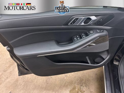 Used 2023 BMW X5 xDrive40i w/ Premium Package AWD/4WD image 11