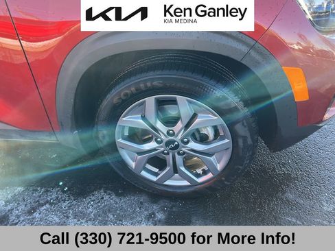 Certified 2024 Kia Seltos S image 22