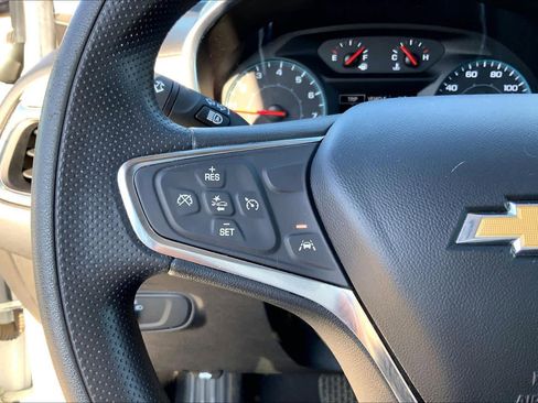 Certified 2021 Chevrolet Equinox LS w/ LS Convenience Package image 22