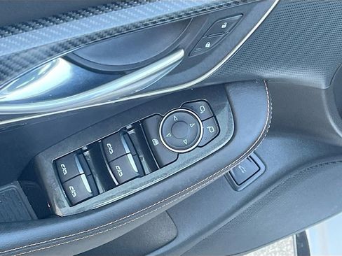 Used 2025 Cadillac CT5 V image 18