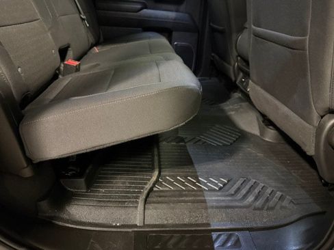 Used 2024 Chevrolet Silverado 1500 LT AWD/4WD image 17