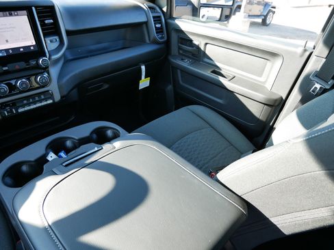 New 2026 RAM 2500 Tradesman AWD/4WD image 11