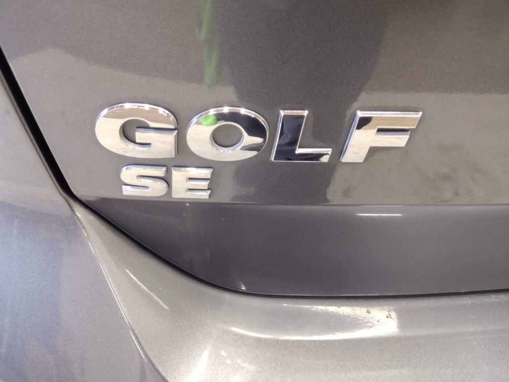 Used 2016 Volkswagen Golf SE FWD image 15