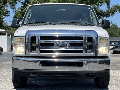 Used 2009 Ford E-350 and Econoline 350 XLT image 8