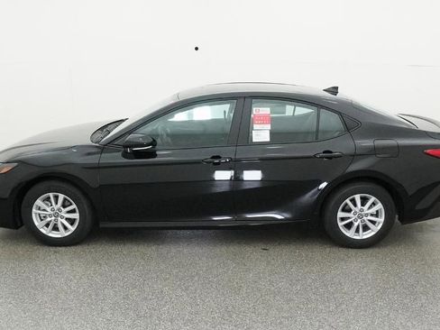 New 2026 Toyota Camry LE image 15