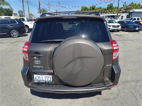 Used 2012 Toyota RAV4 4WD w/ Upgrade Value Pkg image 11