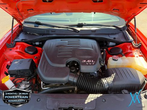 Used 2020 Dodge Challenger SXT w/ Blacktop Package RWD image 23