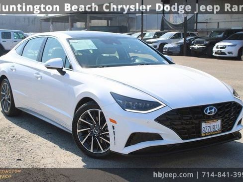 Used 2022 Hyundai Sonata Limited w/ Winter Weather Package image 1