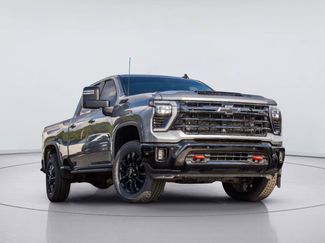 Used 2025 Chevrolet Silverado 2500 LT w/ Trail Boss Package AWD/4WD video 1