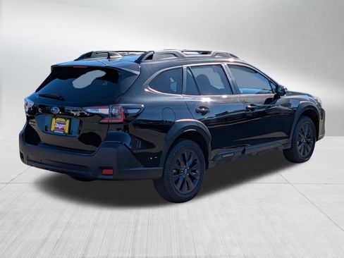 Certified 2025 Subaru Outback Onyx Edition AWD/4WD image 7