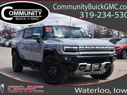 New 2025 GMC Hummer EV 2X w/ LPO, Illumination Package