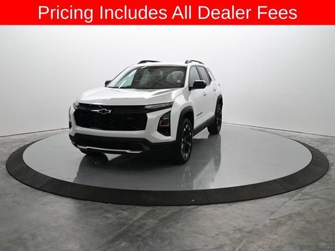 Used 2025 Chevrolet Equinox RS w/ Safety and Technology Package FWD image 2