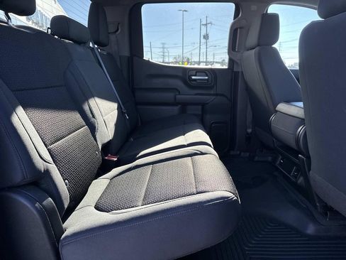 Certified 2019 Chevrolet Silverado 1500 Custom w/ Custom Value Package image 9