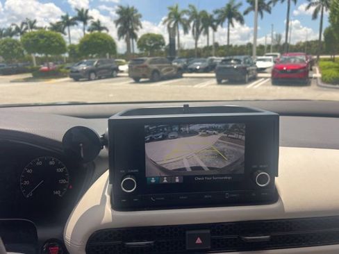 Used 2024 Honda HR-V LX image 38