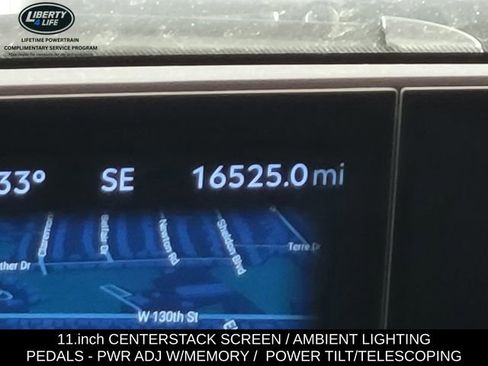 Used 2025 Lincoln Navigator Reserve AWD/4WD image 32