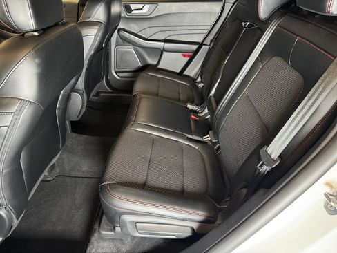 Used 2024 Ford Escape ST-Line w/ Tech Pack #1 AWD/4WD image 21