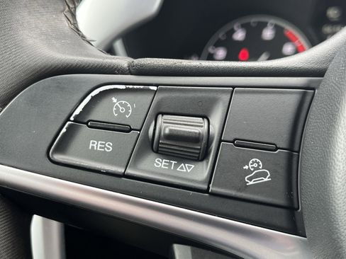 Used 2018 Alfa Romeo Stelvio Ti Sport AWD/4WD image 19
