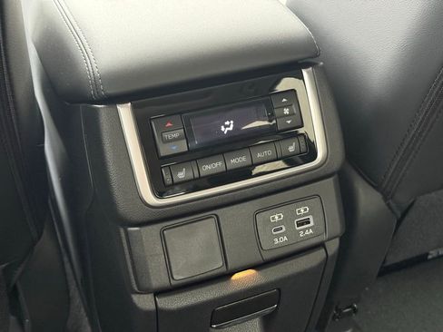 New 2026 Subaru Ascent Limited AWD/4WD image 26