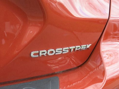 Used 2024 Subaru Crosstrek 2.5i Limited AWD/4WD image 10