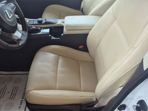 Used 2017 Lexus ES 350 w/ Premium Package image 17