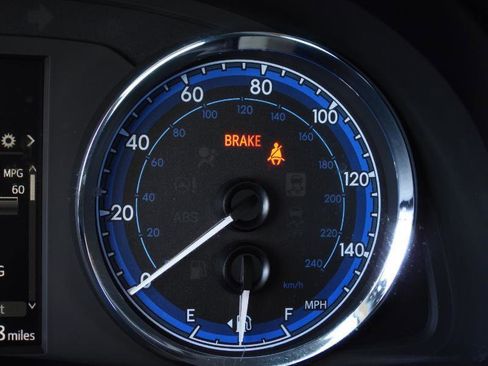 Used 2017 Toyota Corolla SE image 60