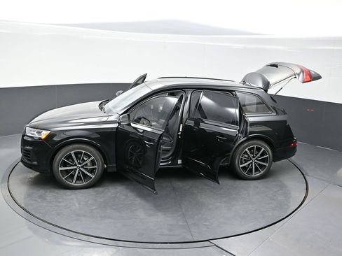 Used 2022 Audi Q7 3.0T Prestige AWD/4WD image 44