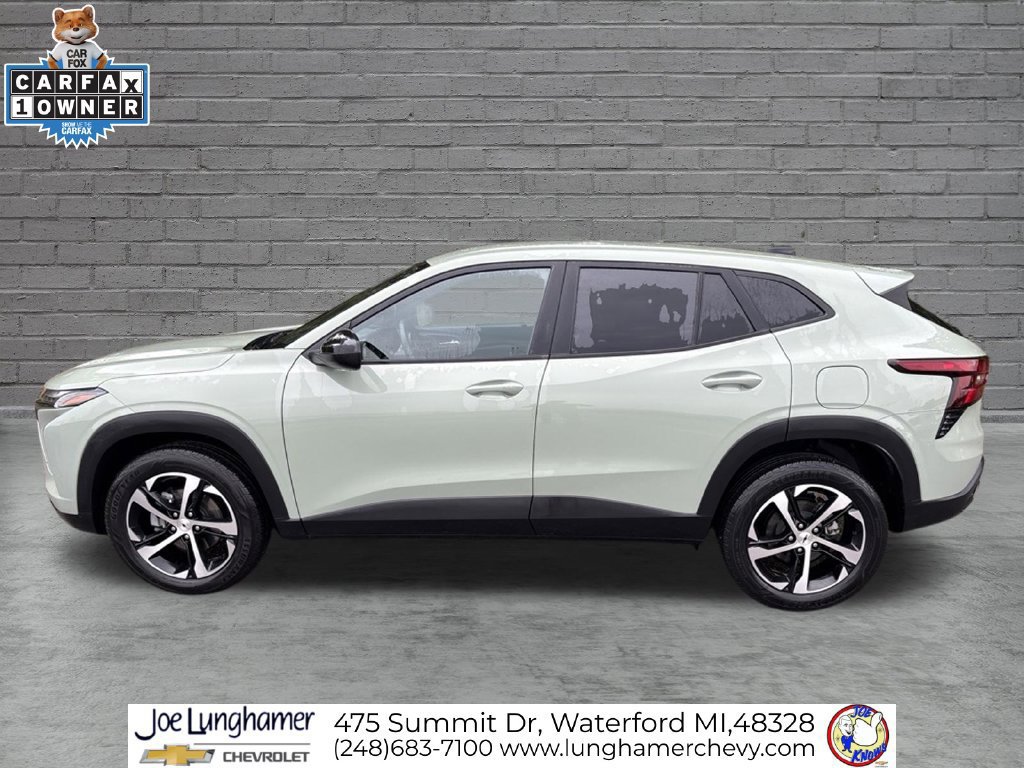 Certified 2024 Chevrolet Trax RS w/ Driver Confidence Package FWD image 6