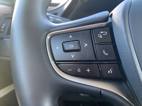 Used 2025 Lexus ES 350 w/ Premium Package image 19