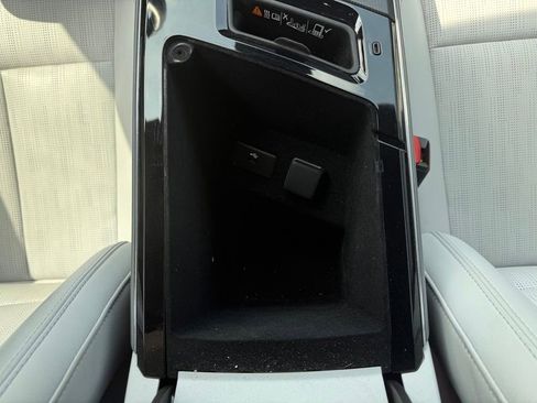 Certified 2024 Cadillac Lyriq Sport w/ LPO, Floor Liner Package AWD/4WD image 27